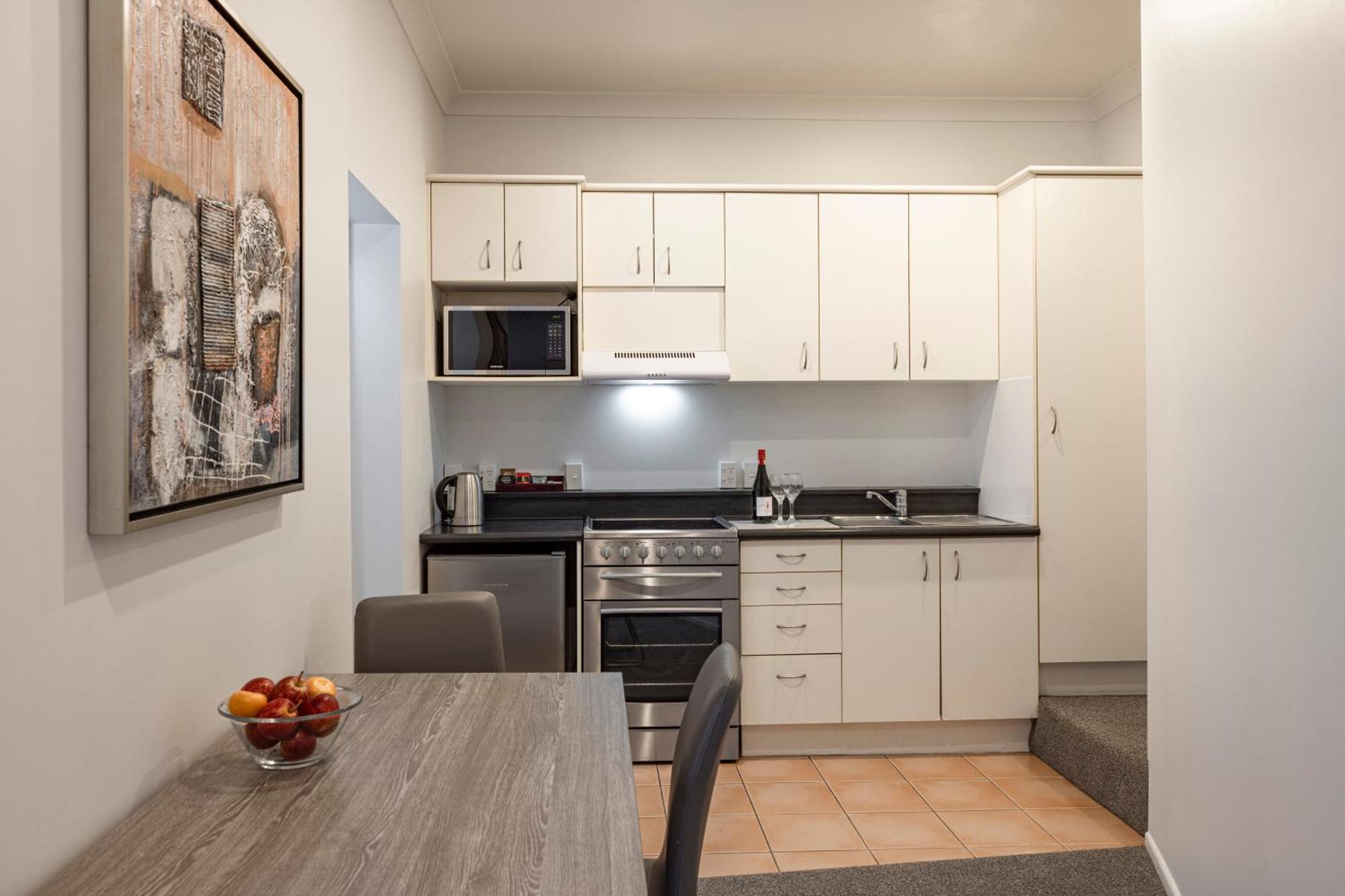 Quest On The Terrace Serviced Apartments Wellington Esterno foto